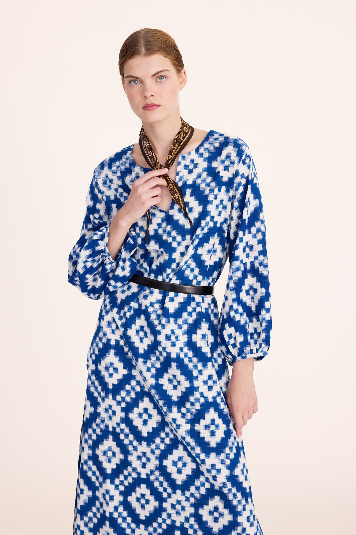 Dorcas Blue Kaftan in S/M BLUE - Sustainable Fashion by KLEED LOUNGEWEAR