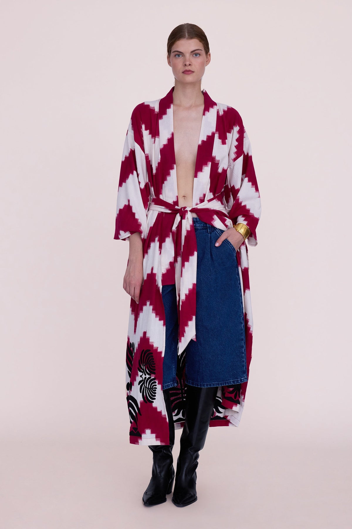 Jain Red Kimono in L/XL RED - Sustainable Fashion by KLEED LOUNGEWEAR