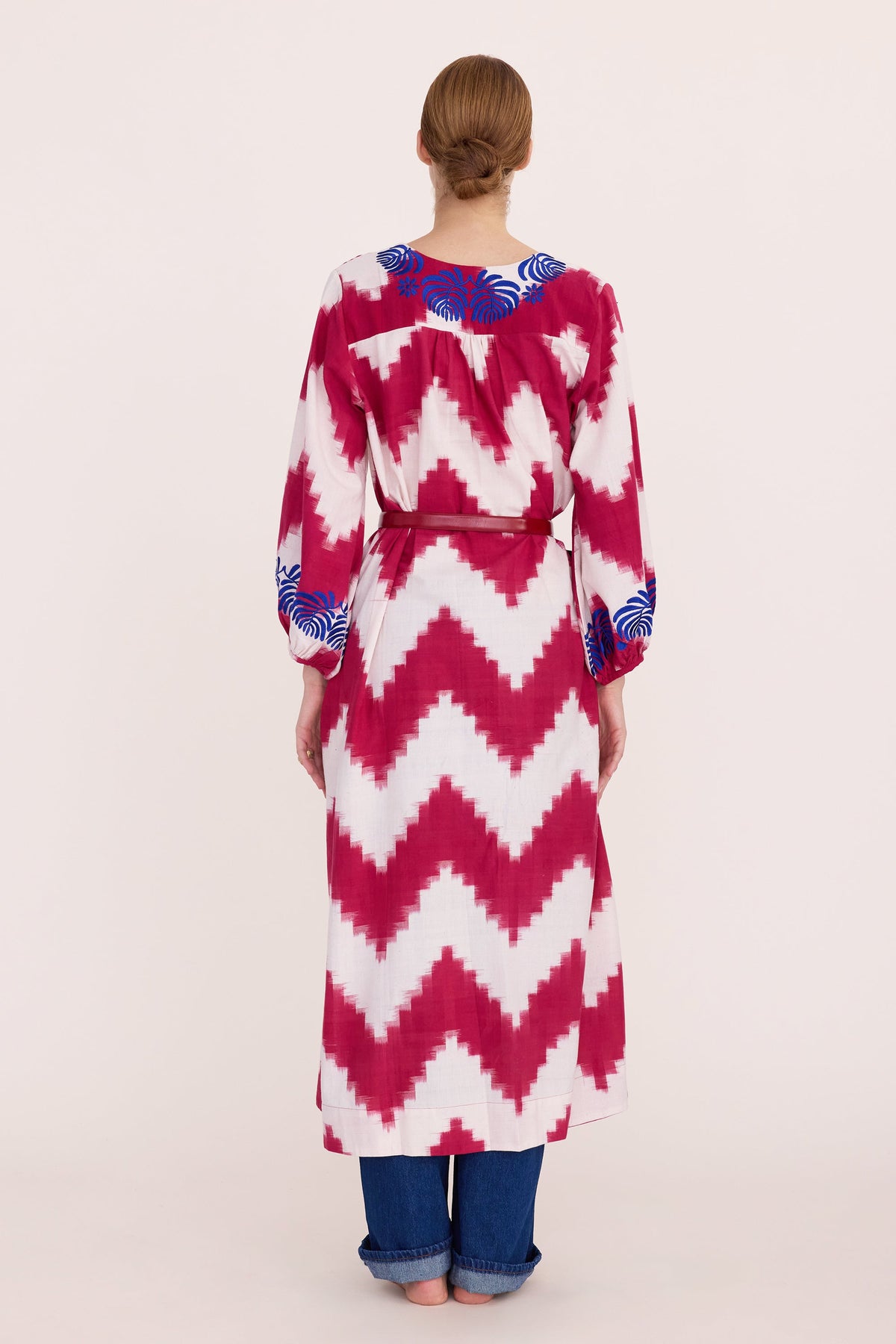Gadisar Red Kaftan in XS/S RED - Sustainable Fashion by KLEED LOUNGEWEAR