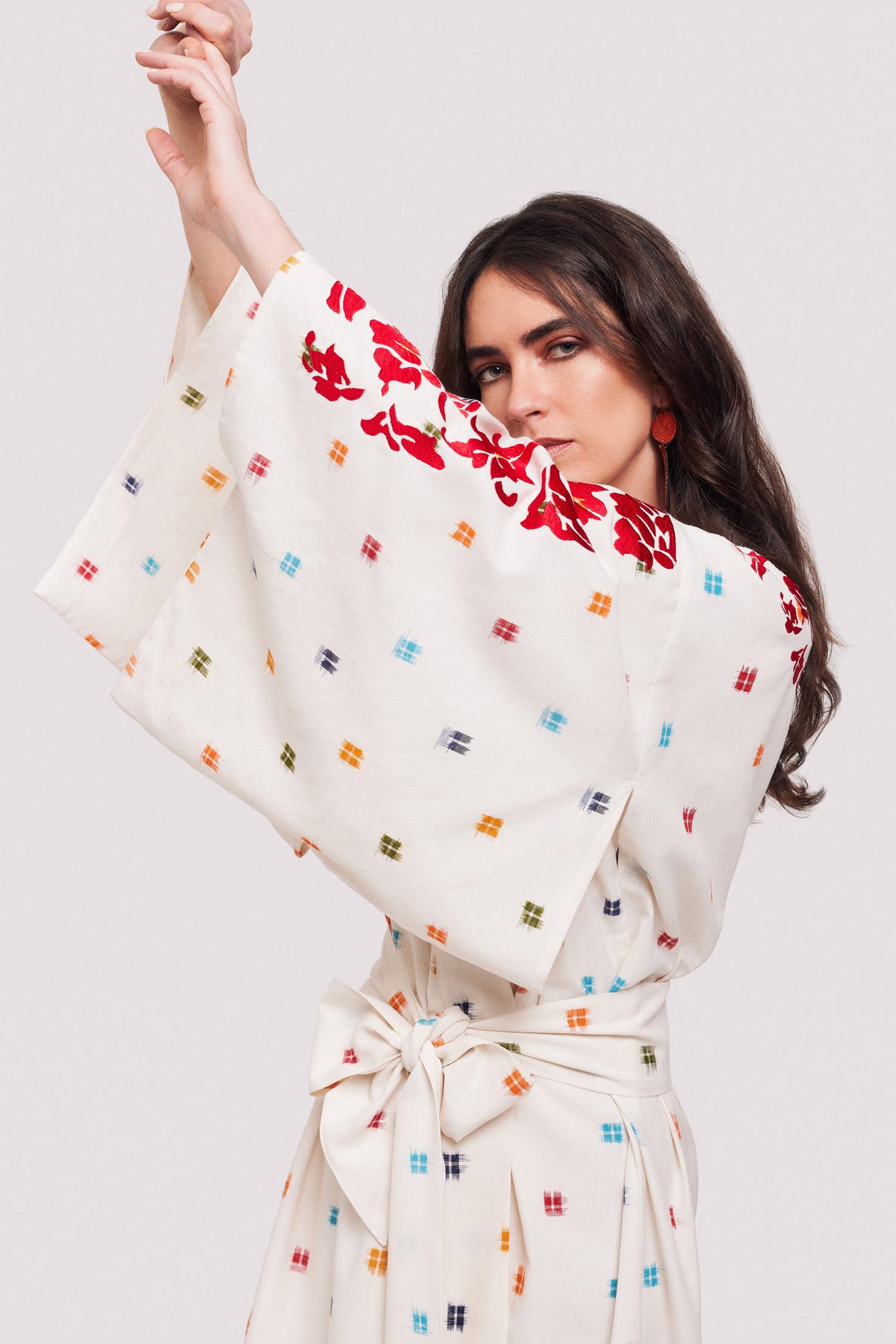 Rainbow Kimono in XS/S WHITE - Sustainable Fashion by KLEED LOUNGEWEAR