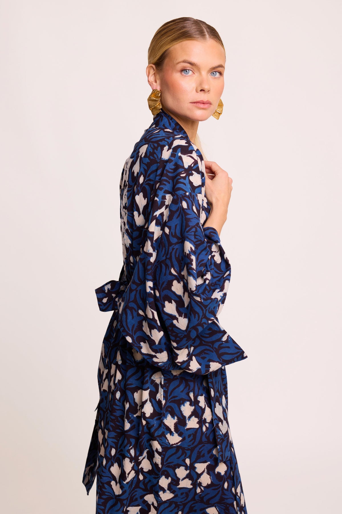 Bagru Kimono in S/M BLUE - Sustainable Fashion by KLEED LOUNGEWEAR