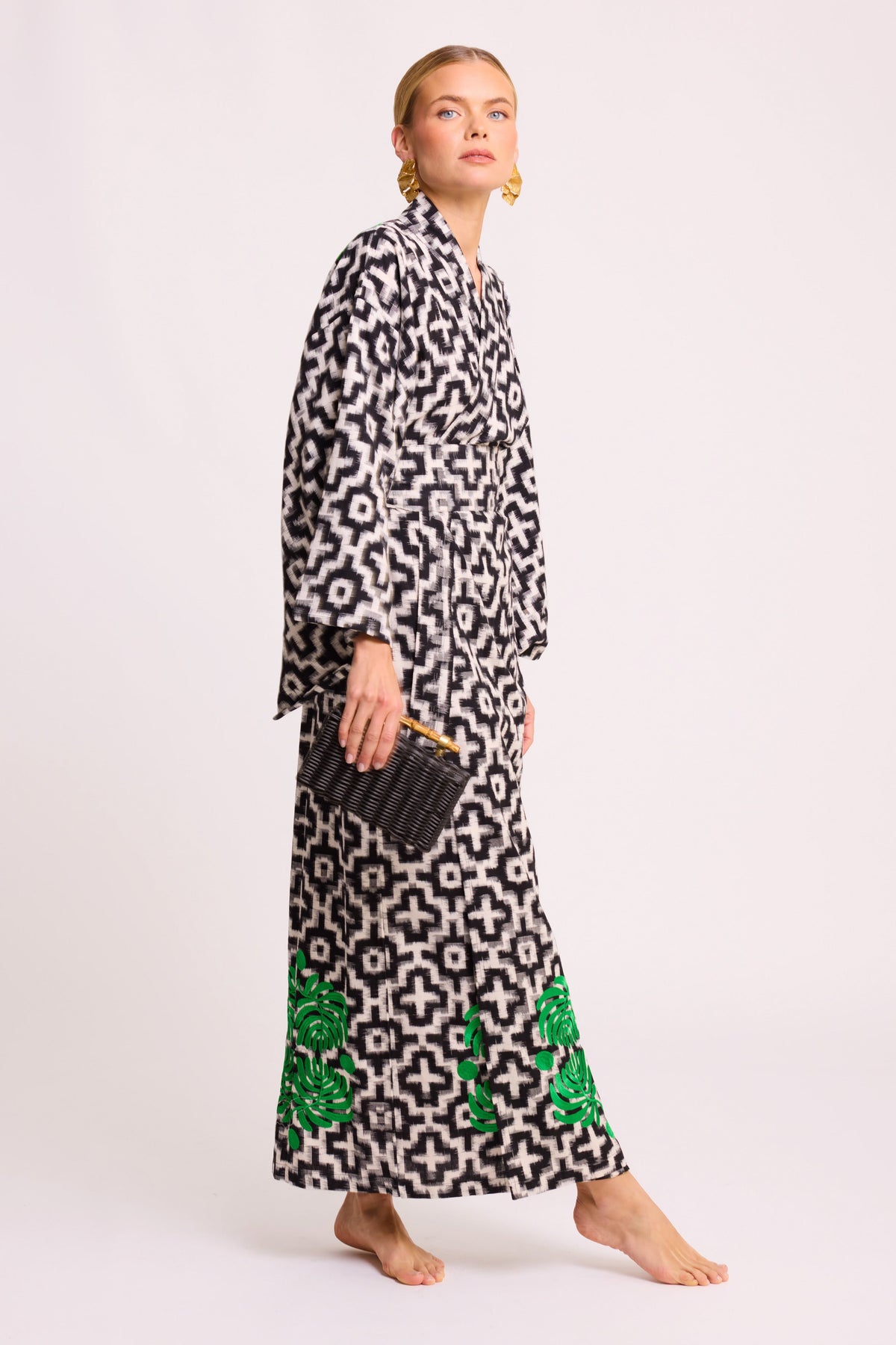 Rodoo White Kimono in S/M WHITE - Sustainable Fashion by KLEED LOUNGEWEAR