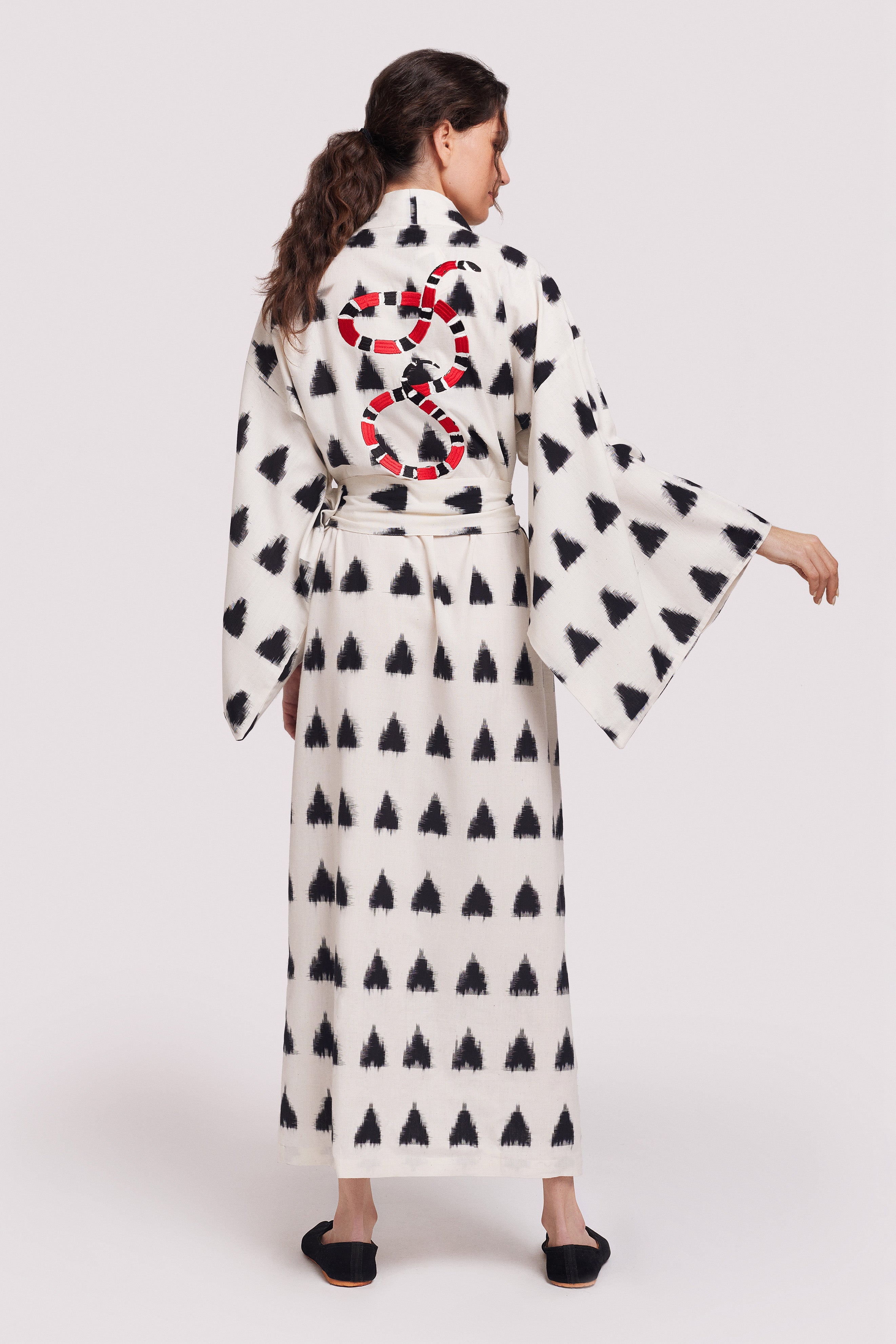 White Savannah Kimono | Luxury Handcrafted Kimono | KLEED