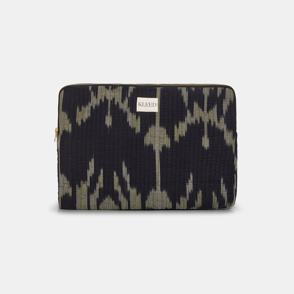 
                      
                        Congo Computer Case
                      
                    