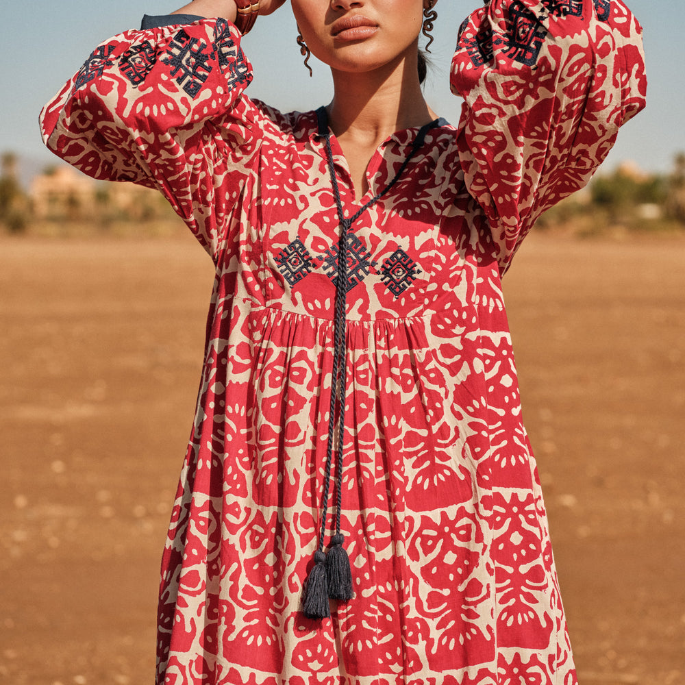 
                      
                        Sannar Red Dress
                      
                    