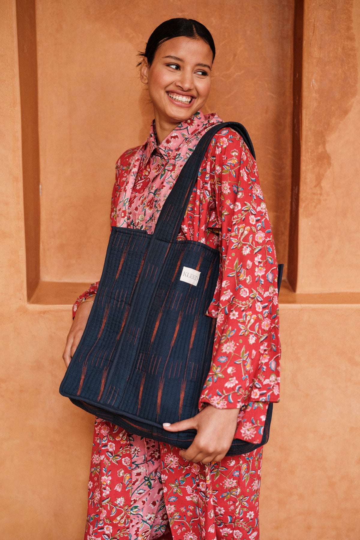 Brick Blues Tote Bag in ONE SIZE DARK BLUE - Sustainable Fashion by KLEED LOUNGEWEAR