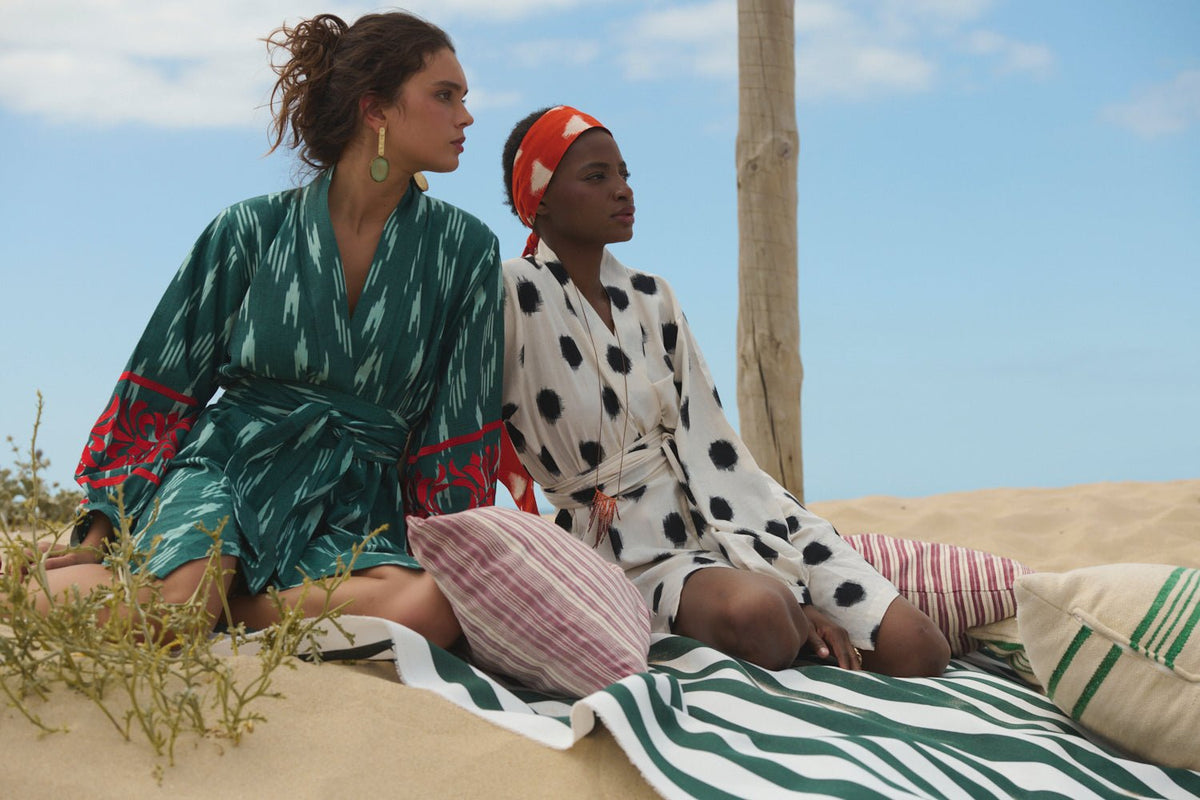 Zimbabwe Kandy Short Kimono in XS/S GREEN - Sustainable Fashion by KLEED LOUNGEWEAR