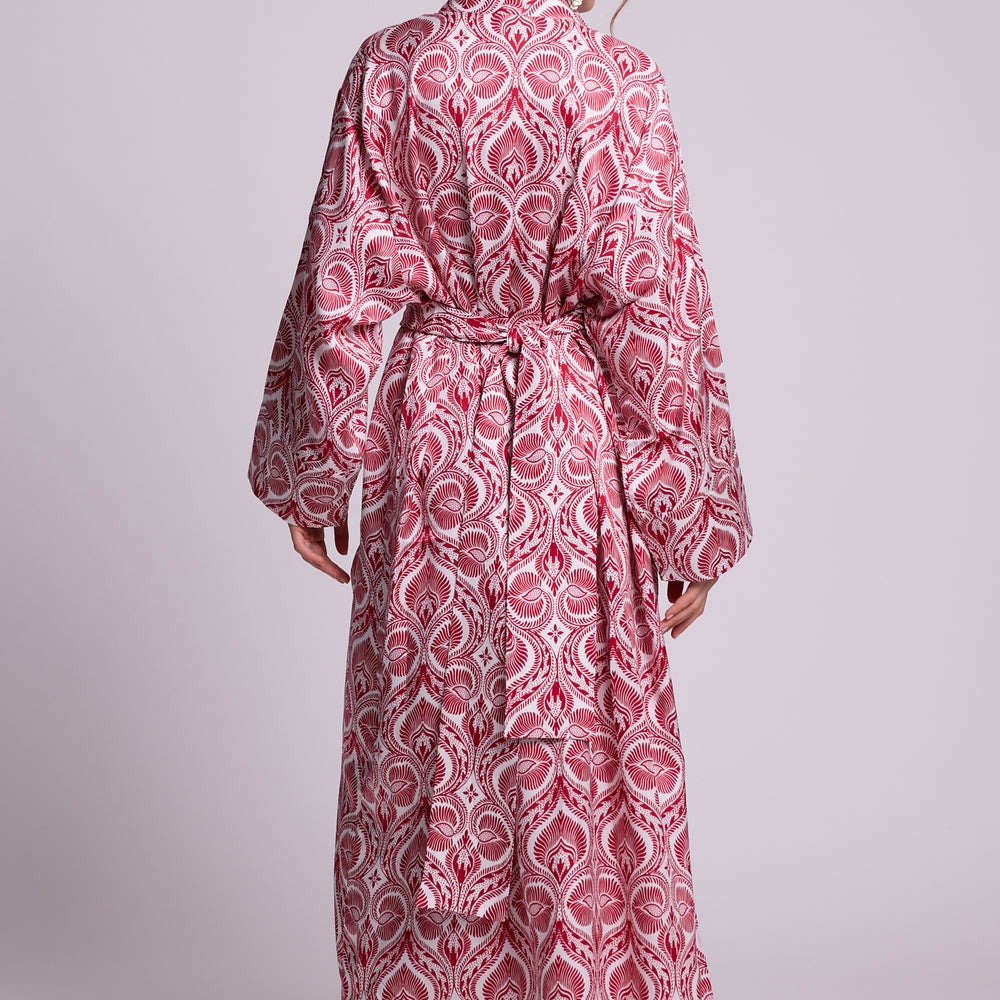 
                      
                        Kushee Red Robe [KLEED]
                      
                    