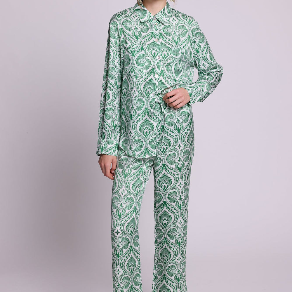 Kushee Green Pyjama in EXTRA SMALL GREEN - Sustainable Fashion by KLEED LOUNGEWEAR