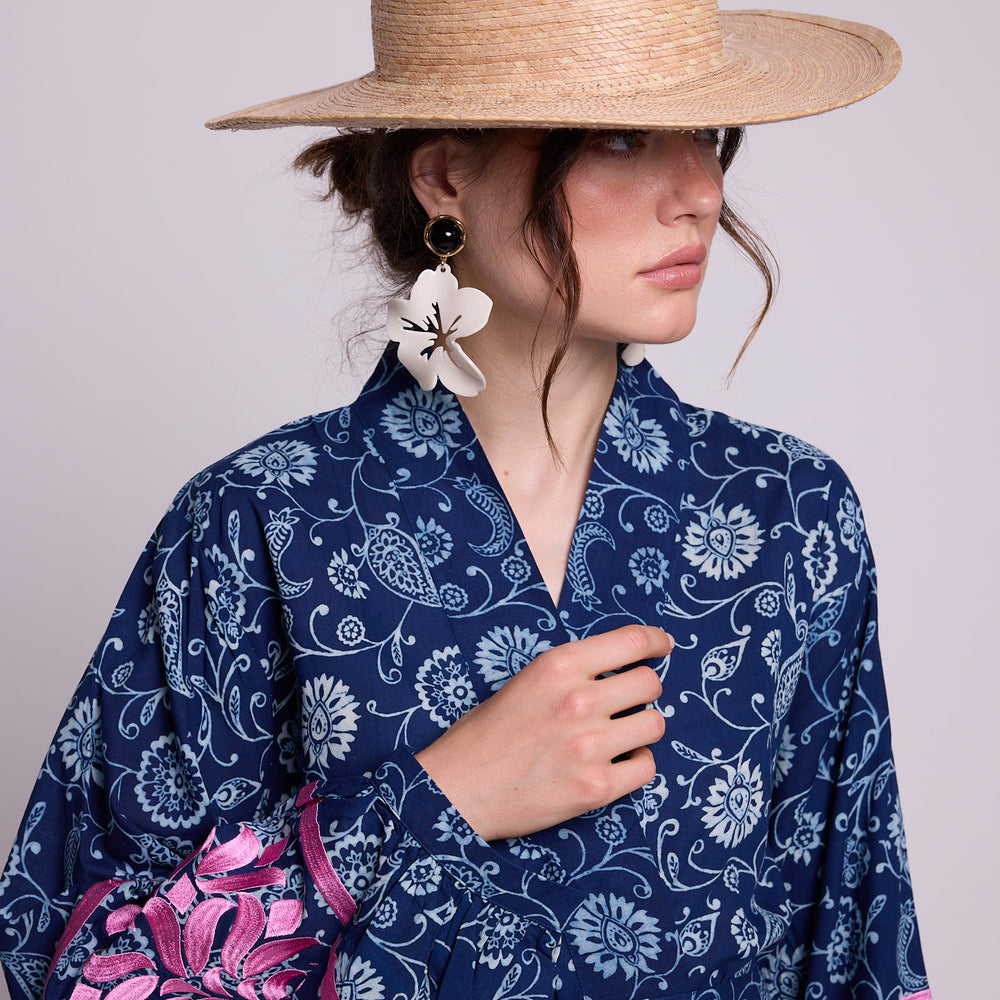 
                      
                        Provance Kimono / Chemical Free [KLEED]
                      
                    