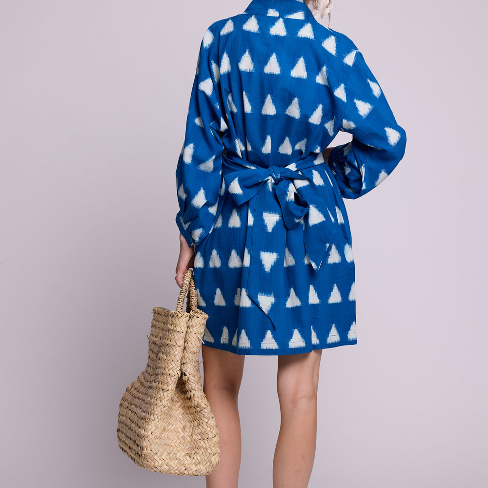 
                      
                        Turquoise Savannah Short Kimono [KLEED]
                      
                    