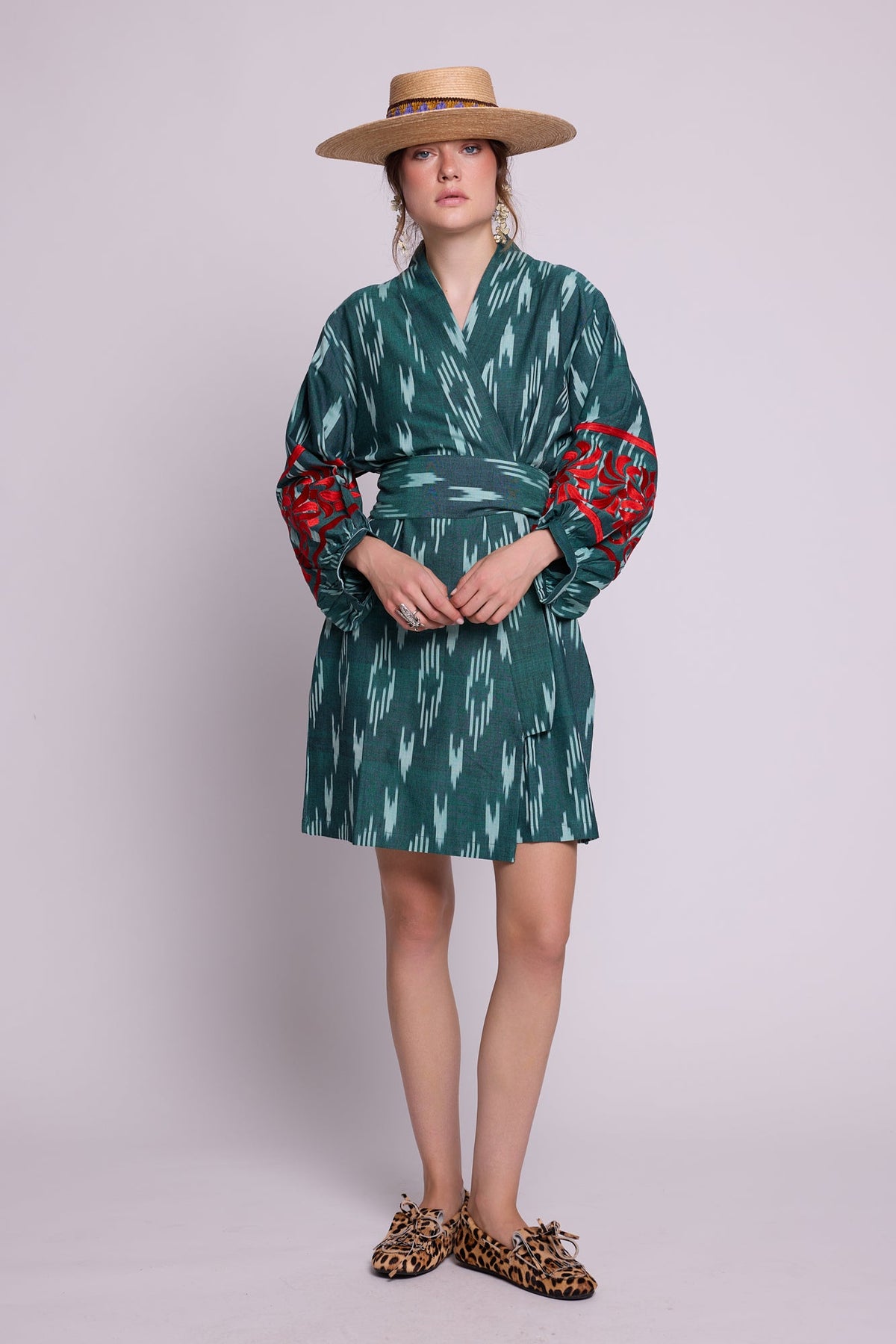 Zimbabwe Kandy Short Kimono in XS/S GREEN - Sustainable Fashion by KLEED LOUNGEWEAR