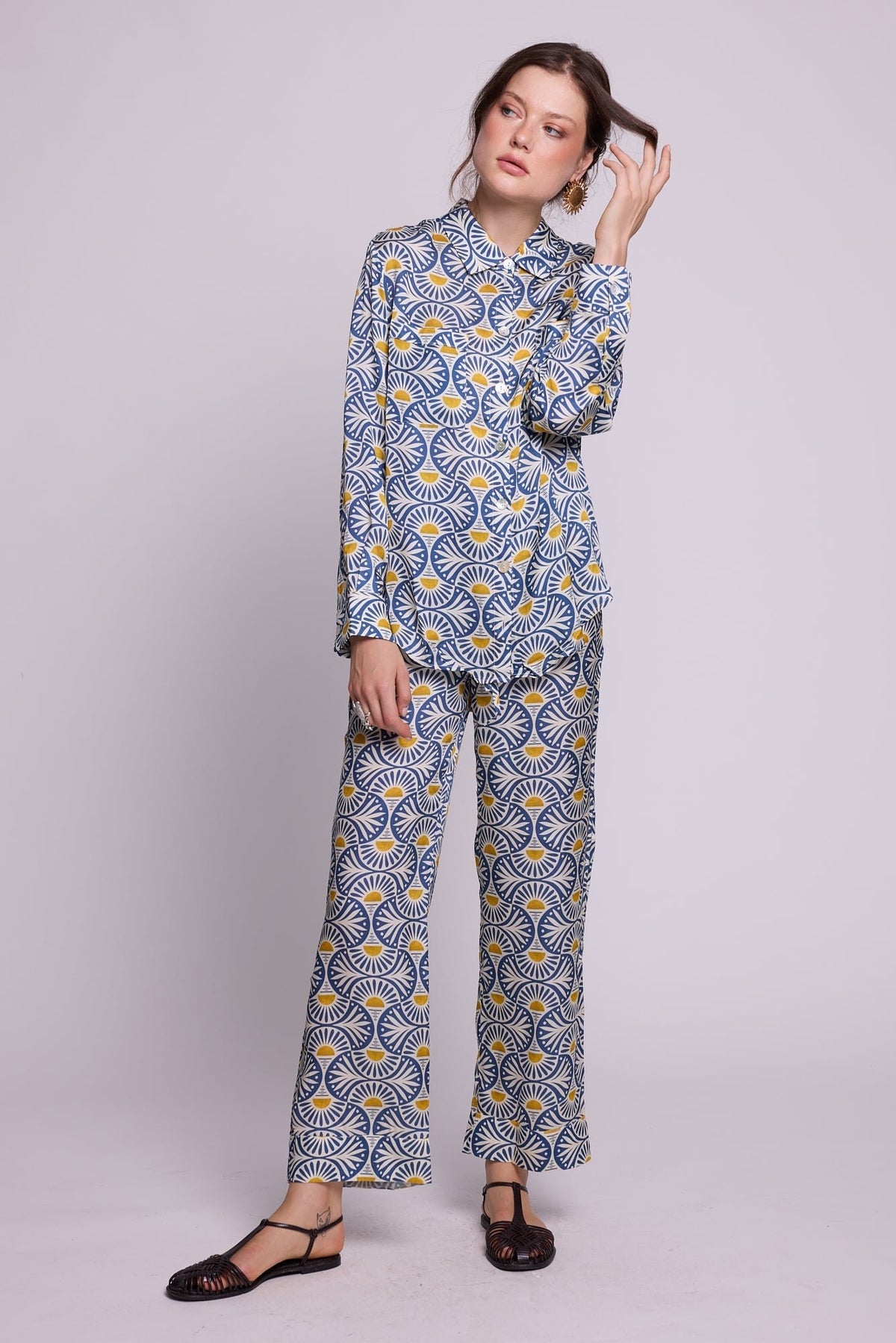 Sarason Pyjama in SMALL BLUE - Sustainable Fashion by KLEED LOUNGEWEAR