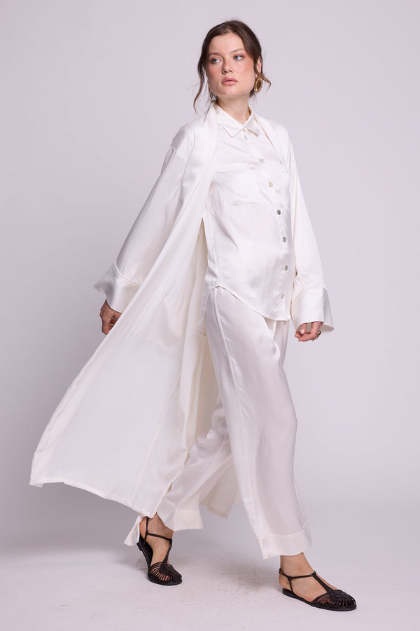 Jamun White Robe in SMALL WHITE - Sustainable Fashion by KLEED LOUNGEWEAR