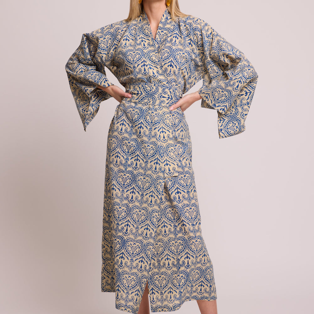 
                      
                        Nallur Blue Kimono [KLEED]
                      
                    
