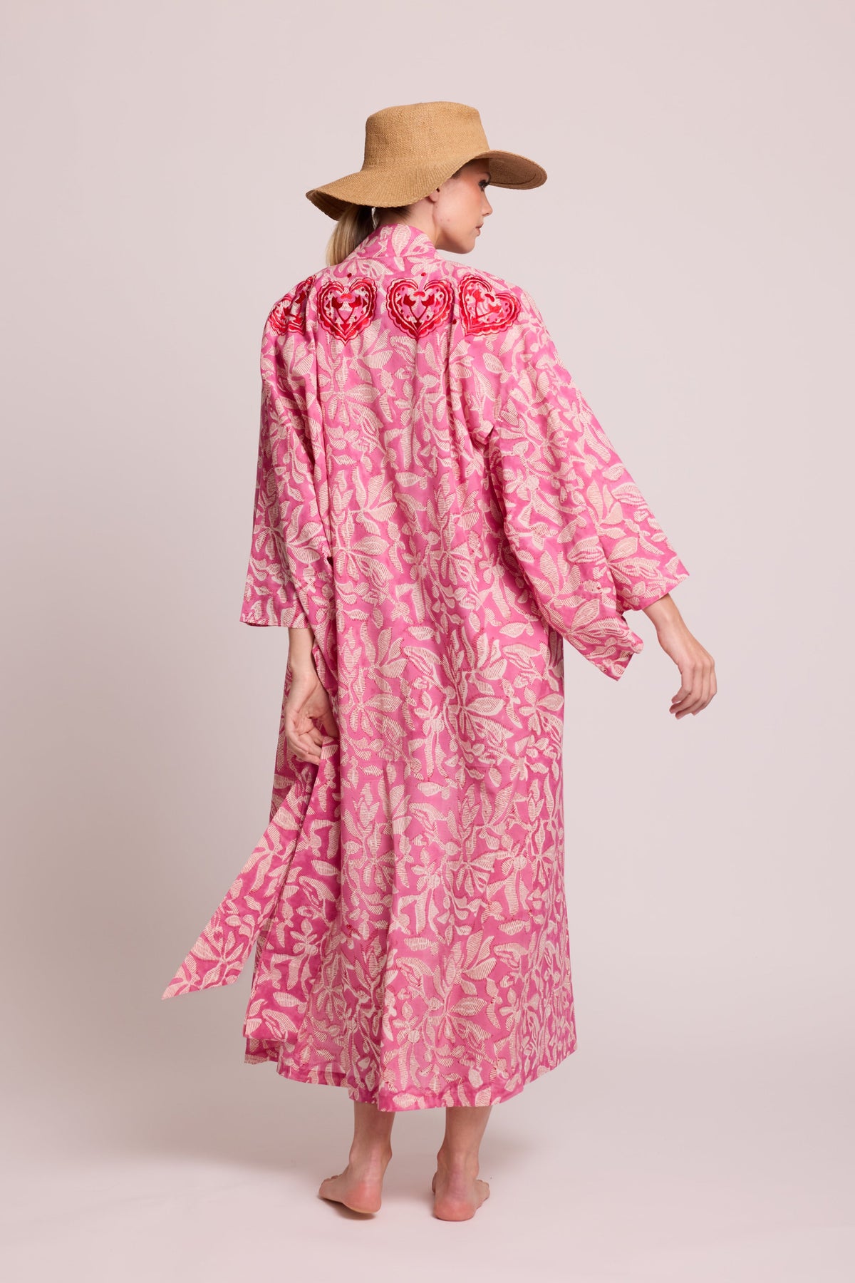 Nallur Pink Kimono in XS/S PINK - Sustainable Fashion by KLEED LOUNGEWEAR