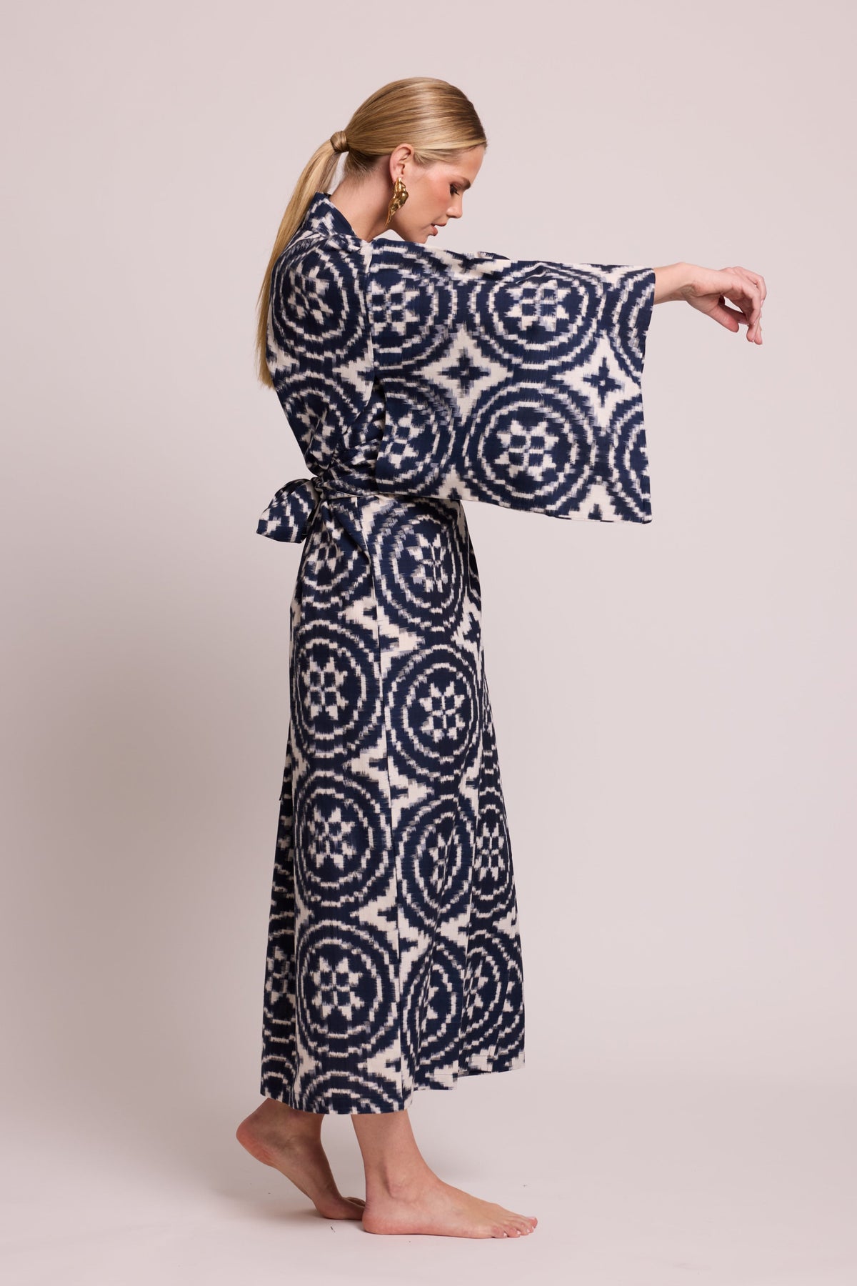 Pahiya Blue Kimono in XS/S BLUE - Sustainable Fashion by KLEED LOUNGEWEAR