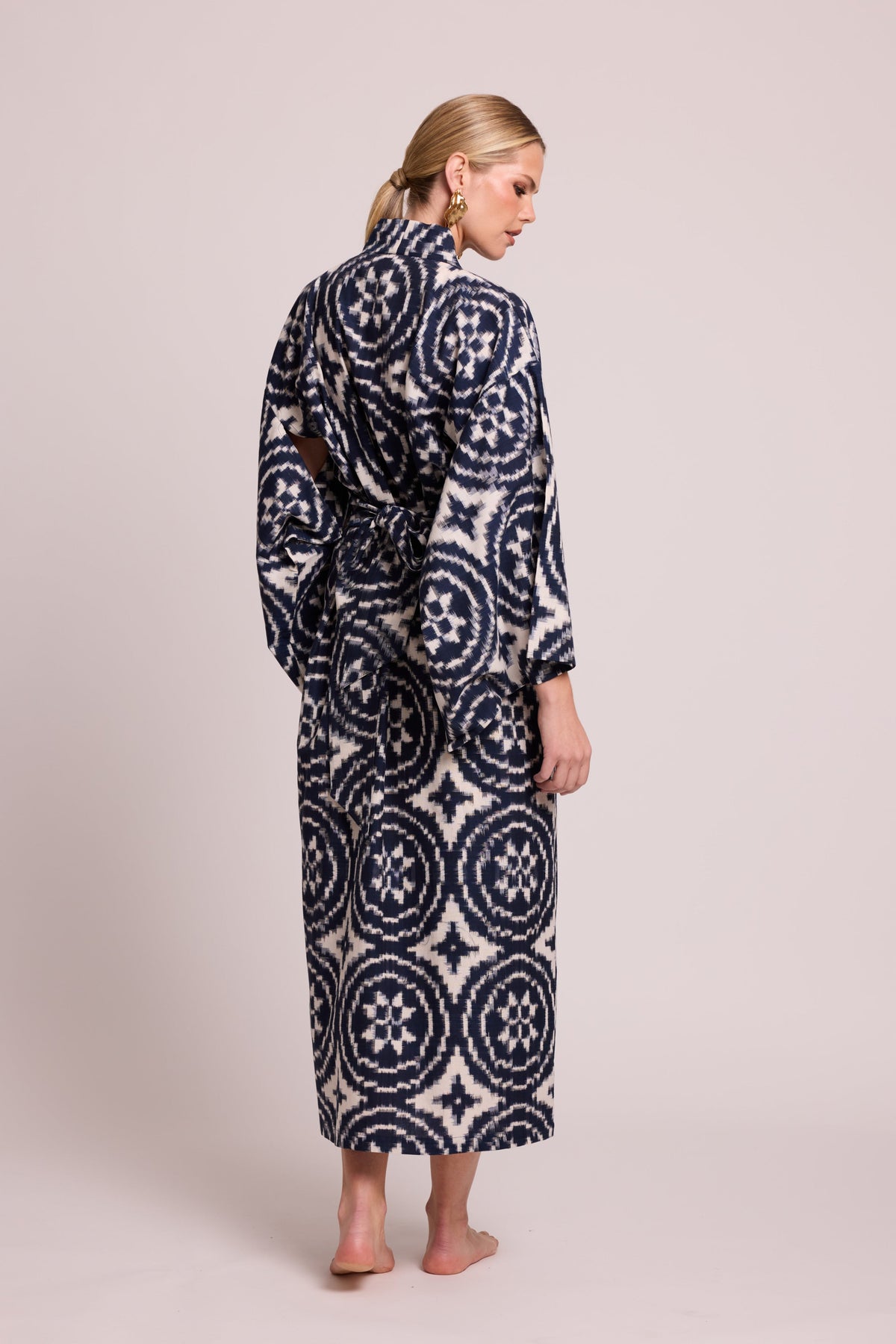 Pahiya Blue Kimono in XS/S BLUE - Sustainable Fashion by KLEED LOUNGEWEAR
