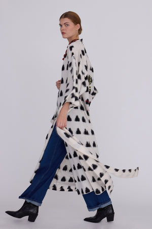White Selva Kimono