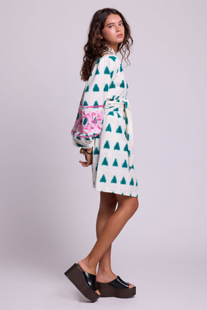 Emerald Savannah Short Kimono in XS/S GREEN - Sustainable Fashion by KLEED LOUNGEWEAR