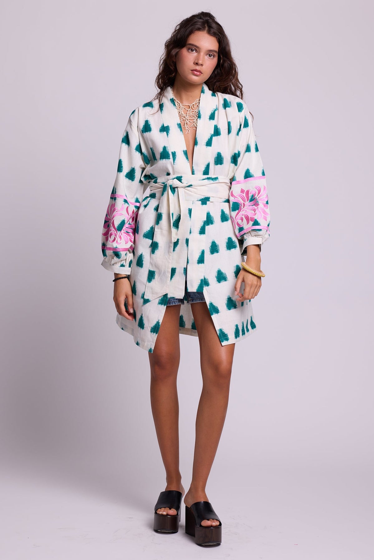 Emerald Savannah Short Kimono in XS/S GREEN - Sustainable Fashion by KLEED LOUNGEWEAR