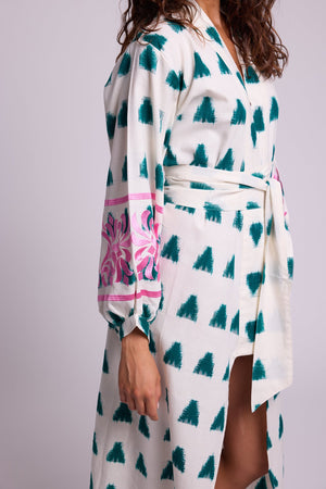 Emerald Savannah Kandy Kimono in XS/S WHITE - Sustainable Fashion by KLEED LOUNGEWEAR