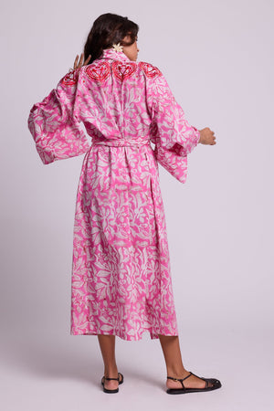 Nallur Pink Kimono in XS/S PINK - Sustainable Fashion by KLEED LOUNGEWEAR