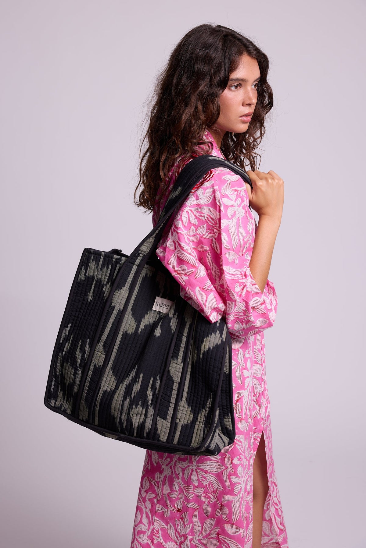 Congo Tote Bag in ONE SIZE BLACK - Sustainable Fashion by KLEED LOUNGEWEAR