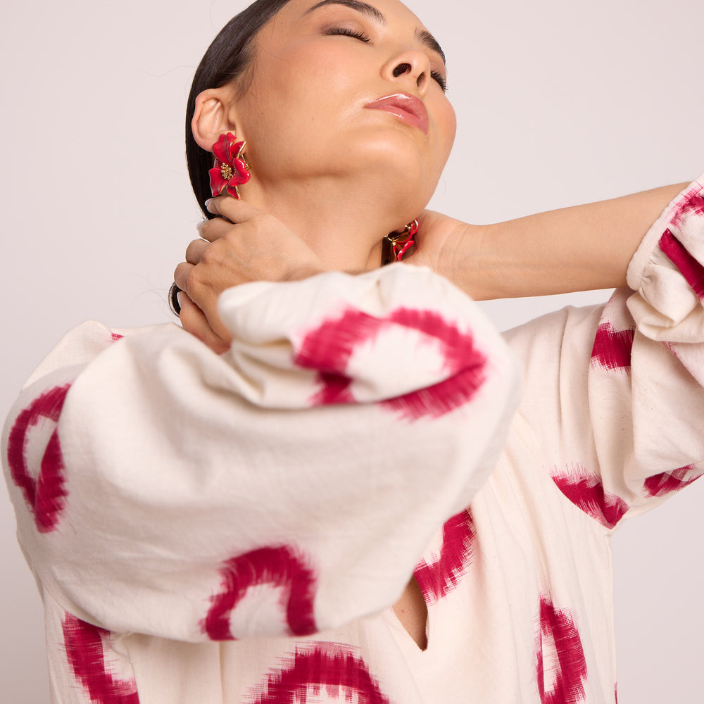 
                      
                        Nagar Red Kaftan [KLEED]
                      
                    