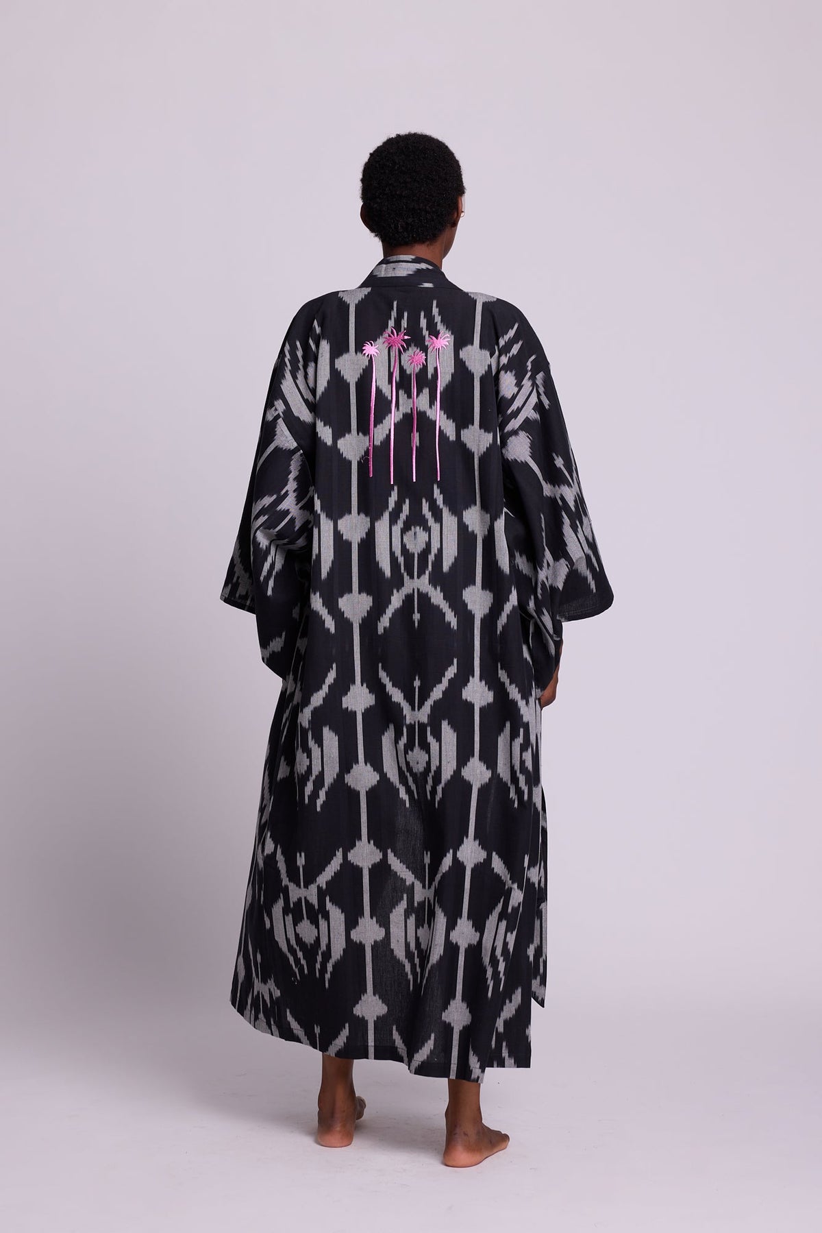 Grey Congo Palm Kimono in XS/S GREY - Sustainable Fashion by KLEED LOUNGEWEAR