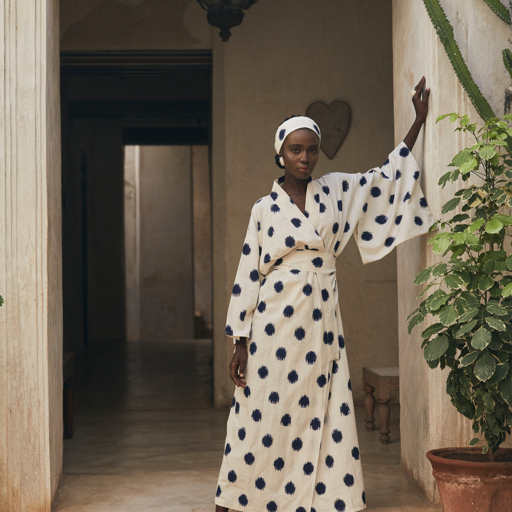 Blue Dots Bee Kimono