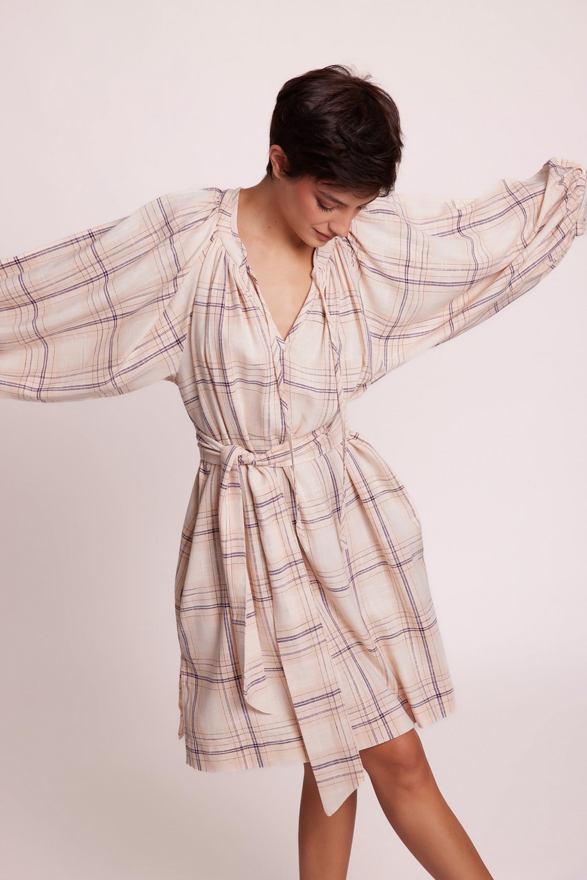 Ecru Chiko Short Kaftan in SMALL WHITE - Sustainable Fashion by KLEED LOUNGEWEAR