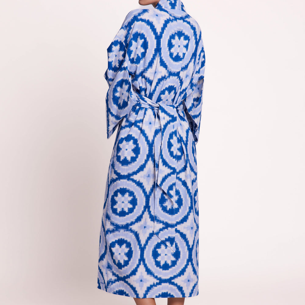 
                      
                        Malai Blue Kimono [KLEED]
                      
                    