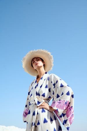 Jaisal White Kimono [KLEED]