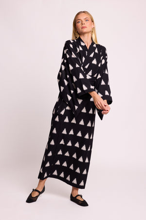 Black Savannah Snake Kimono in XS/S BLACK - Sustainable Fashion by KLEED LOUNGEWEAR