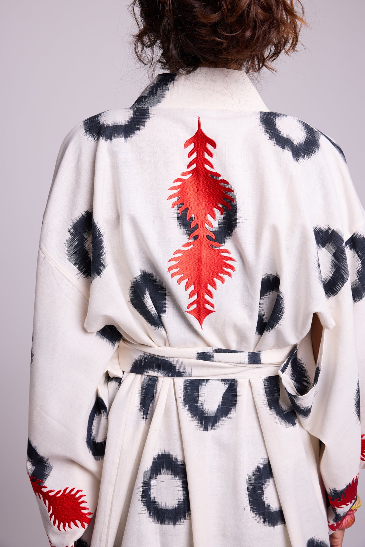 White Manda Kimono